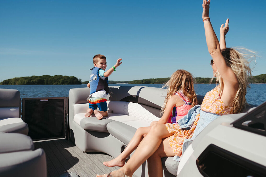 Heading out on Okanagan Lake with your crew? Downtown Marina makes boating with kids fun, easy, and safe right from the heart of downtown Kelowna.